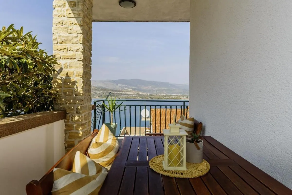 Barba In Trogir - Mittel-Dalmatien Hotel Mastrinka Croatia