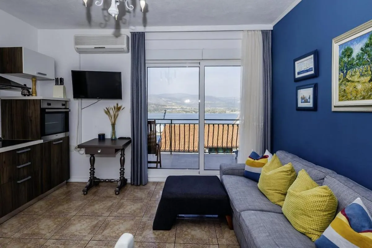 Barba In Trogir - Mittel-Dalmatien Hotel Mastrinka 0*,  Croatia