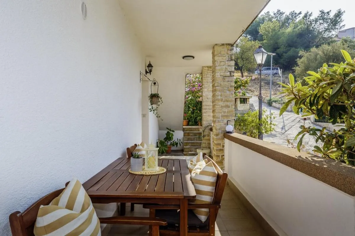 Barba In Trogir - Mittel-Dalmatien Hotel Mastrinka Guest house
