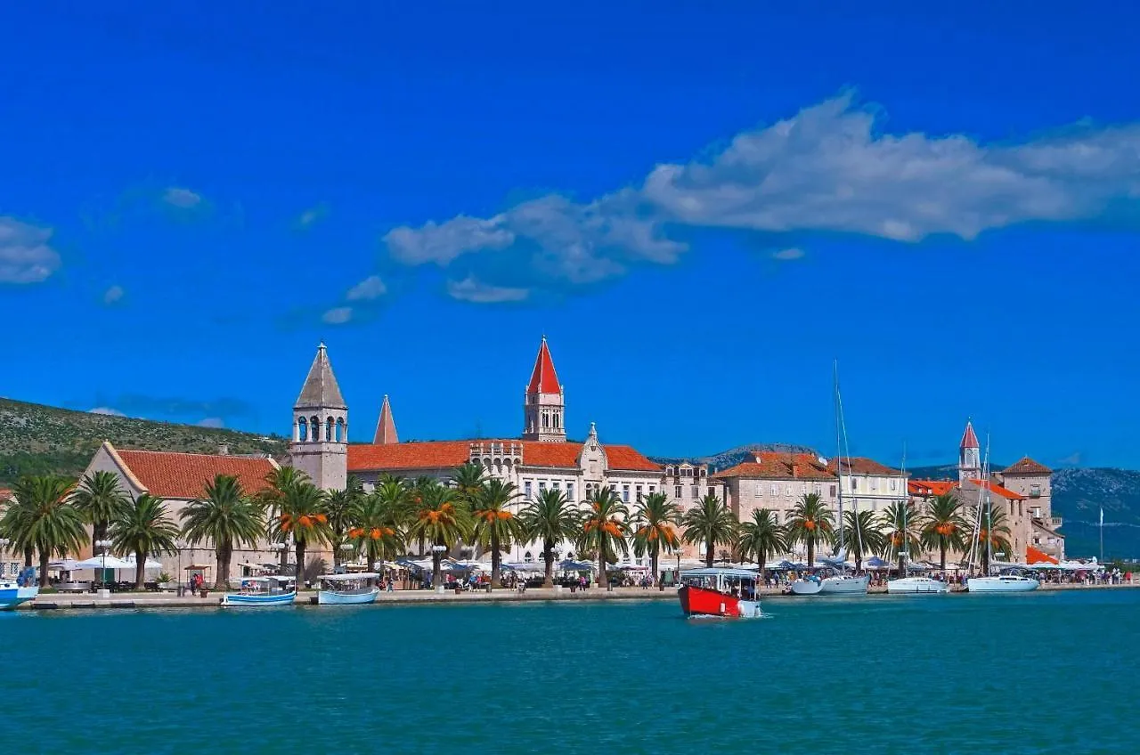 Guest house Barba In Trogir - Mittel-Dalmatien Hotel Mastrinka